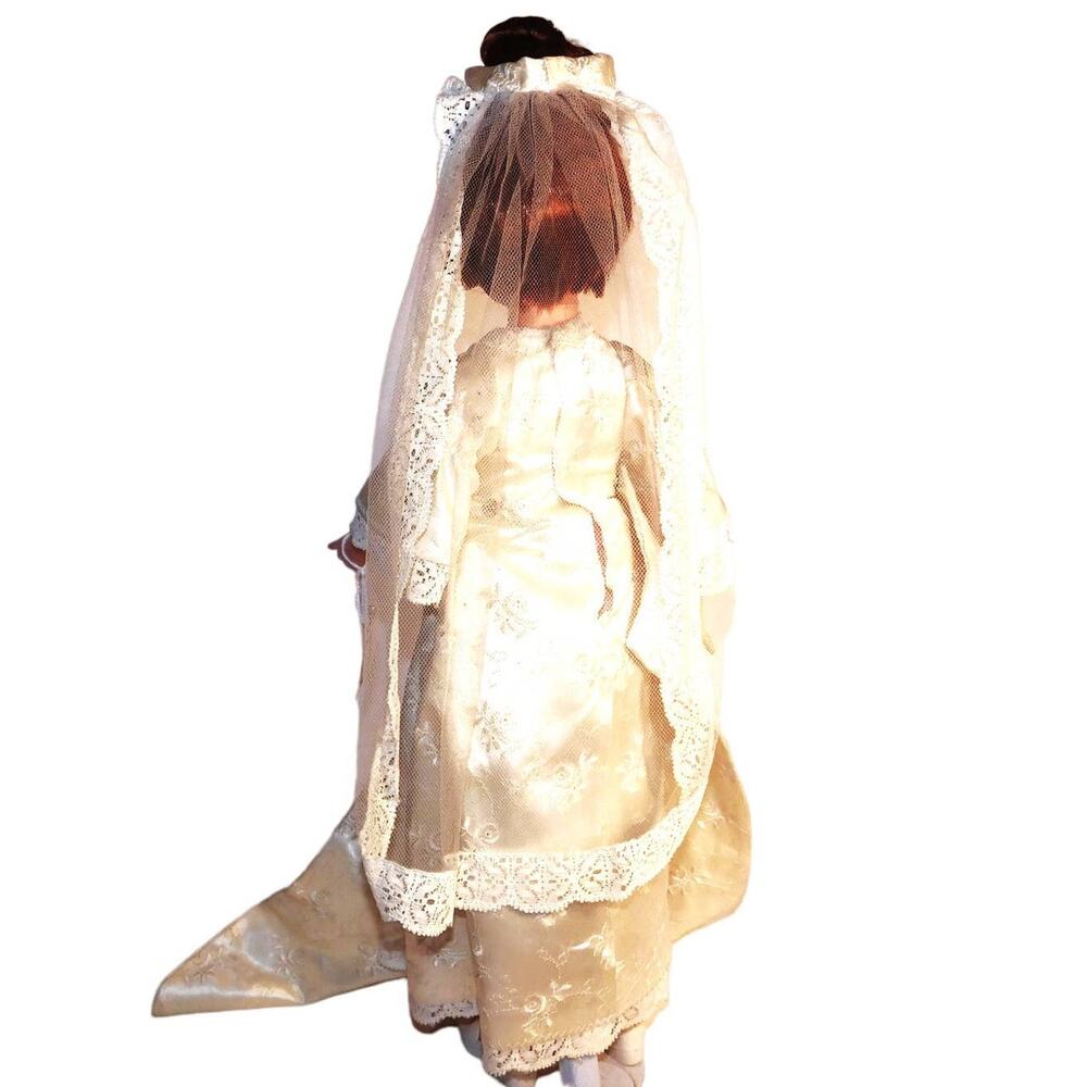 Very Rare 18" 1972 Vintage Sears-Exclusive "Wedding Belles" Crissy Doll {7} - Picture 5 of 13
